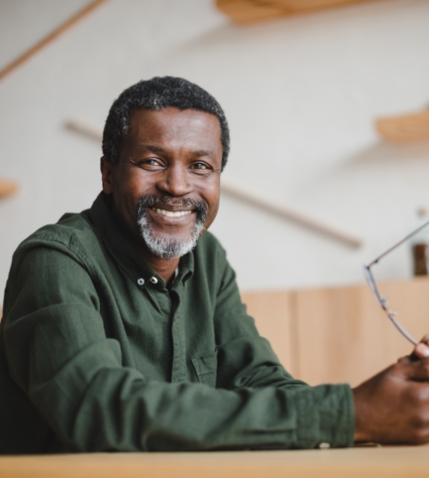 À qui l’implantologie s’adresse-t-elle ?